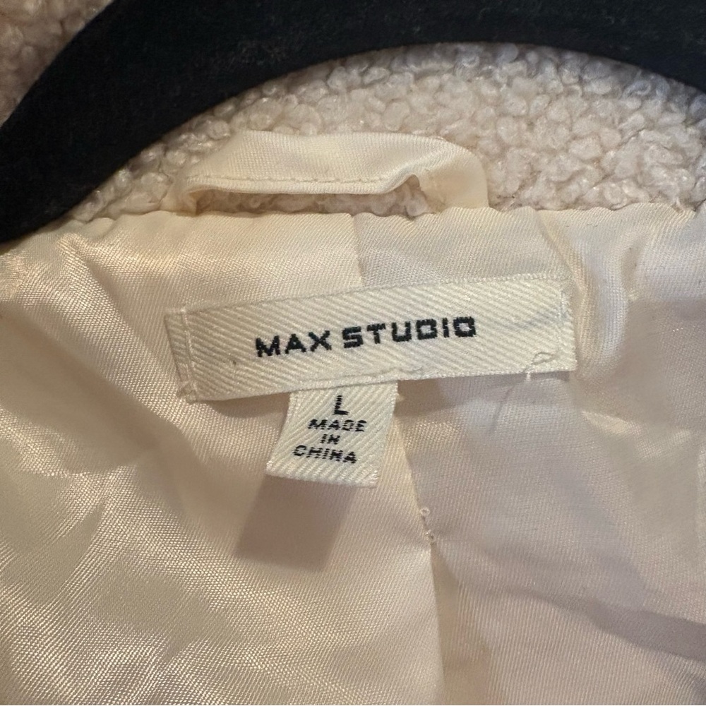 Max Studio $118 Faux Shearling Silver Zip Moto Jacket L EUC Ivory Streetwear - Picture 3 of 10